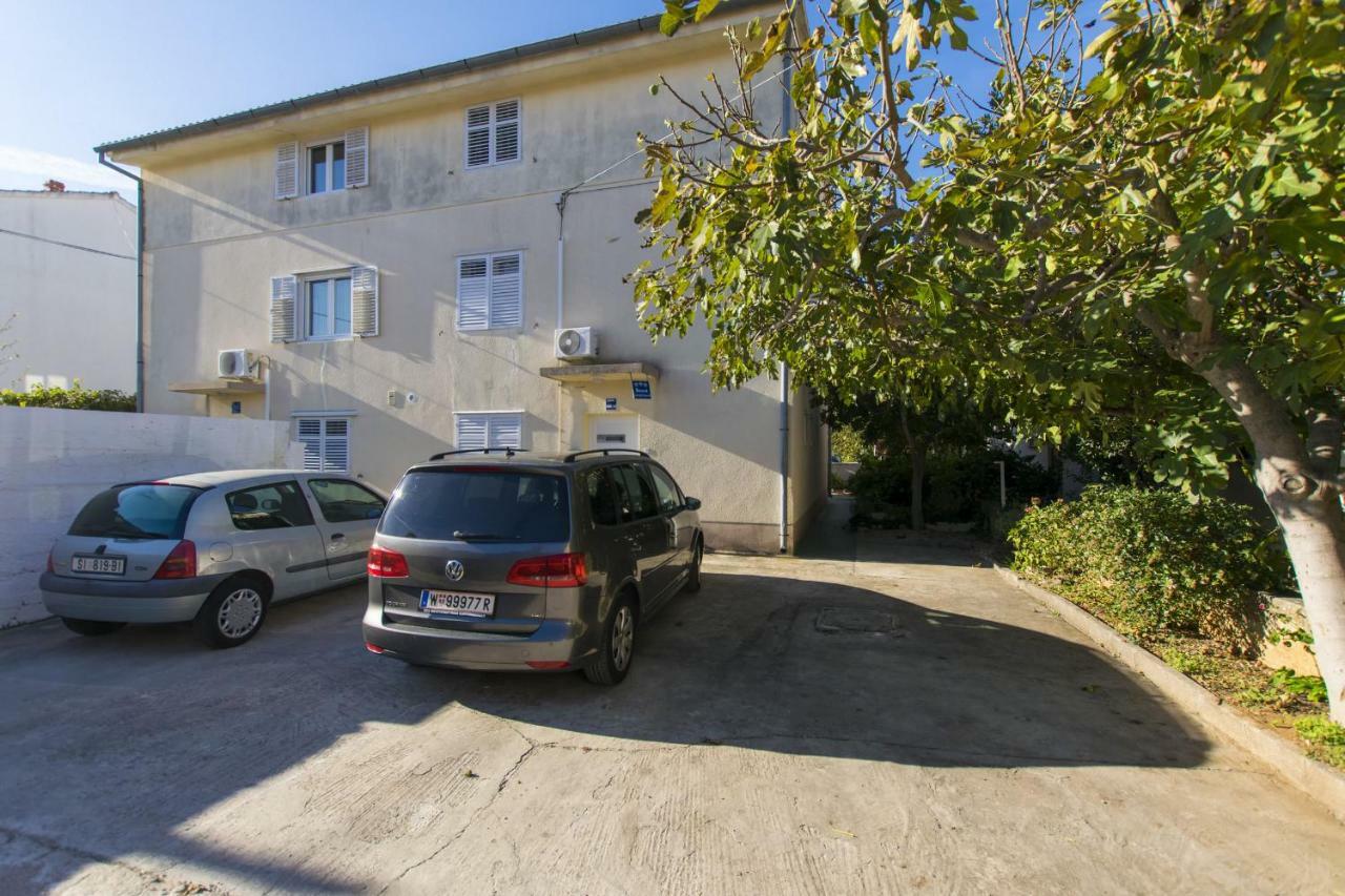 Apartment Nediljka Vodice Ngoại thất bức ảnh